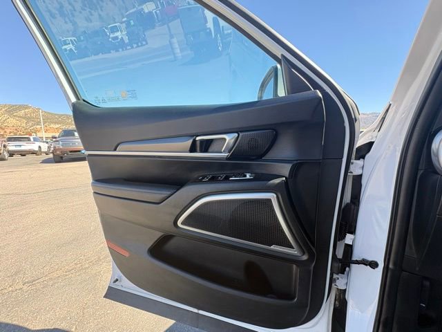 Used 2025 Kia Telluride S FWD image 25