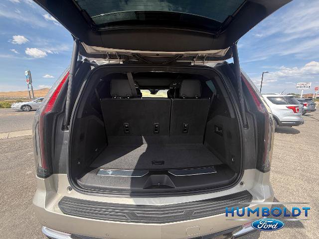 Used 2023 Cadillac Escalade Premium Luxury Platinum image 24