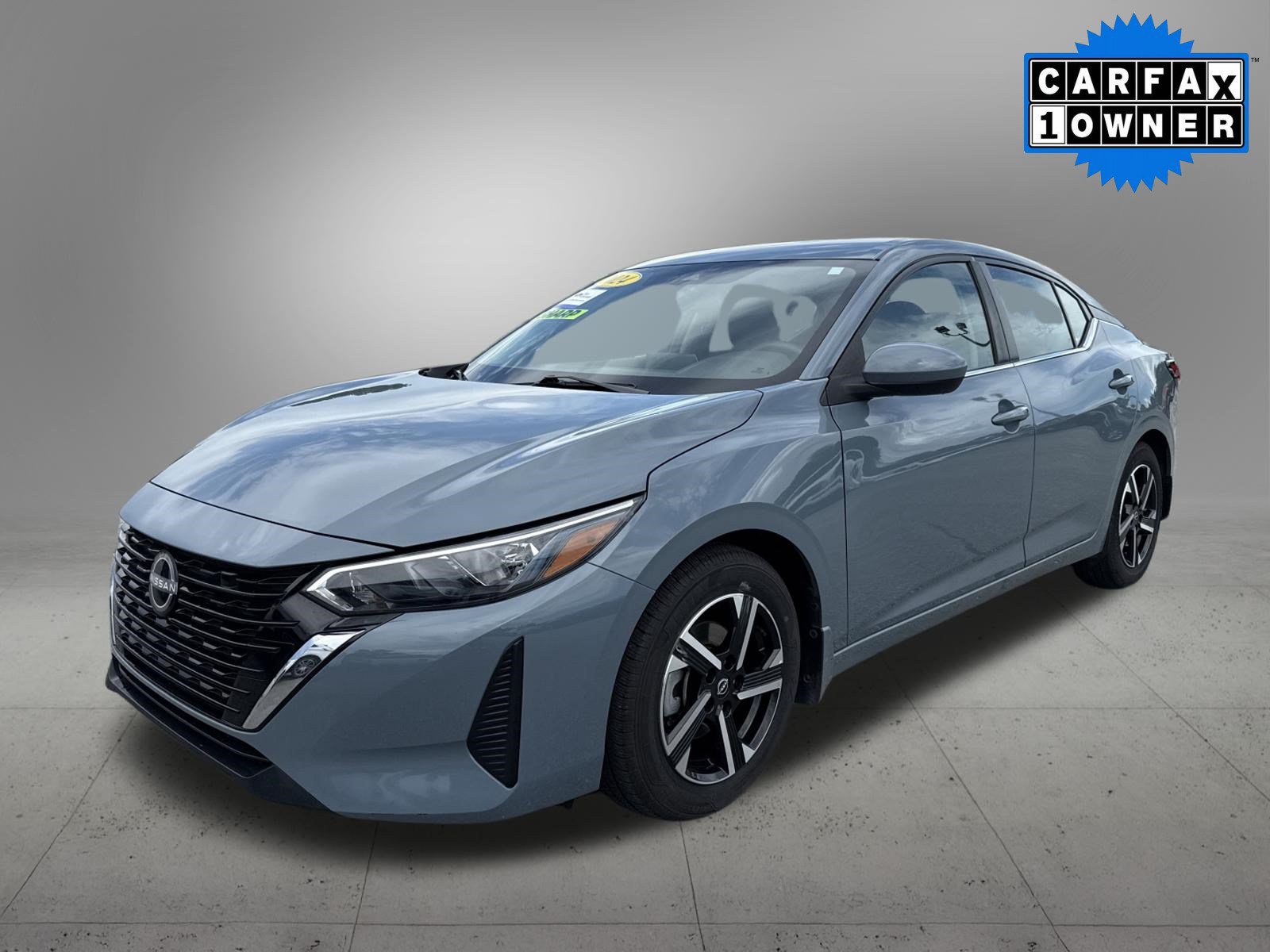 Used 2024 Nissan Sentra SV FWD image 1
