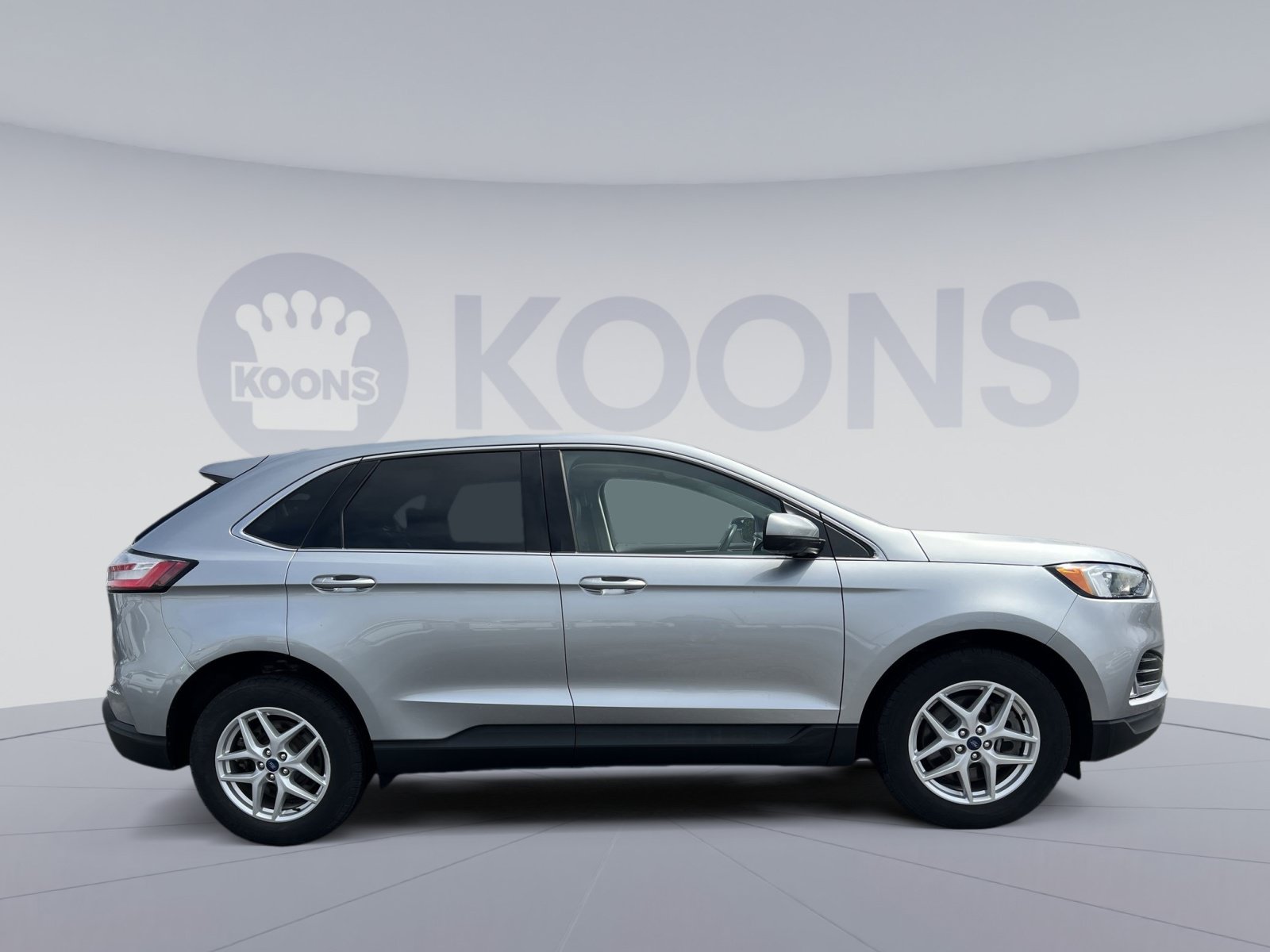 Certified 2022 Ford Edge SEL w/ Convenience Package AWD/4WD image 8