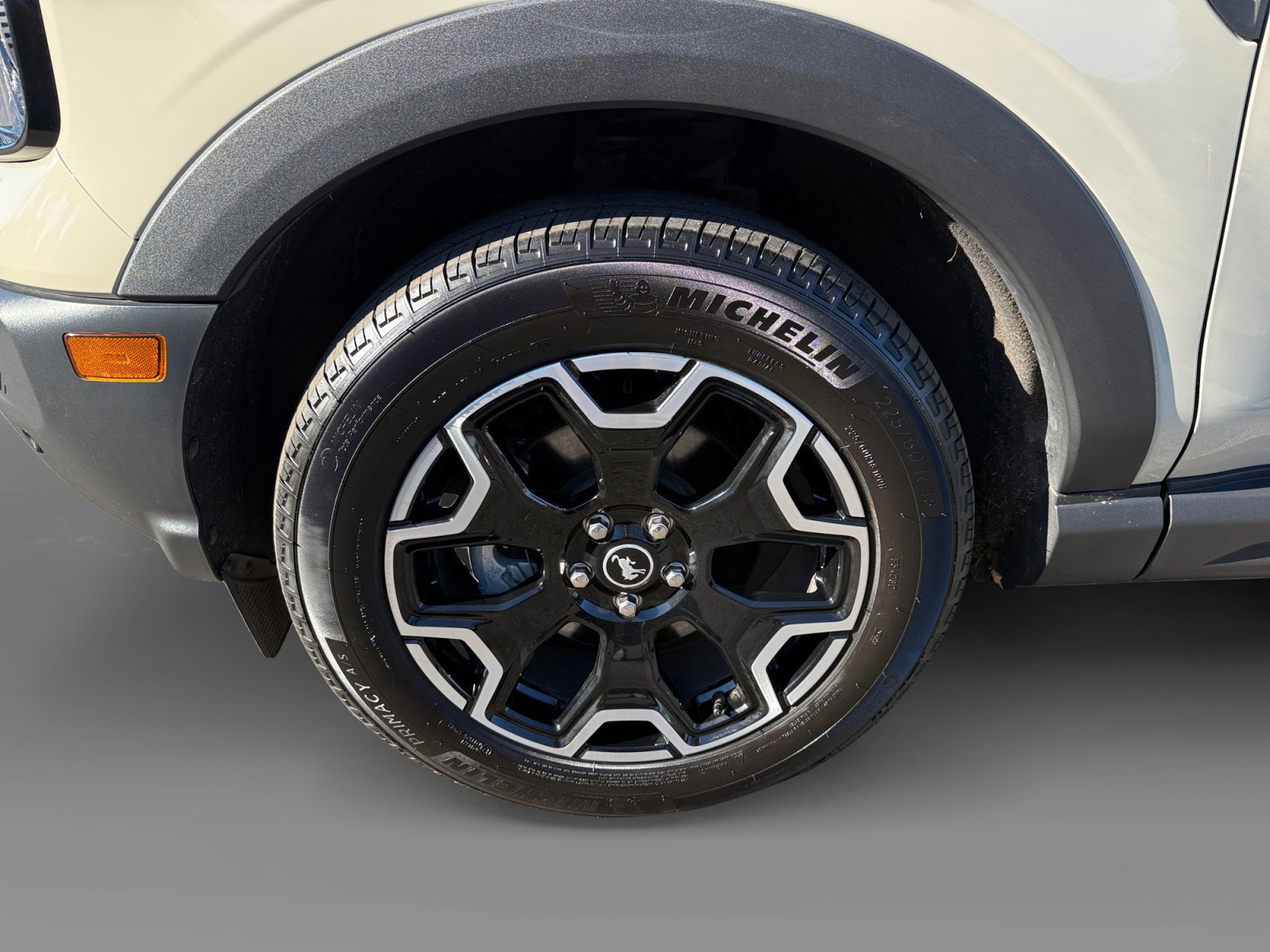 Certified 2025 Ford Bronco Sport Outer Banks w/ Outer Banks Tech Package+ image 9