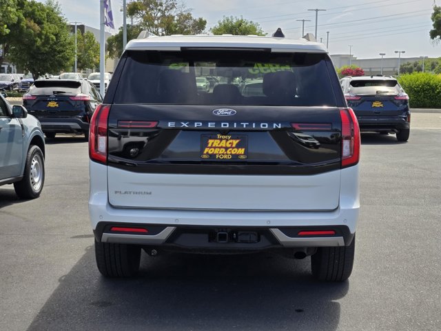 Certified 2025 Ford Expedition Platinum AWD/4WD image 5
