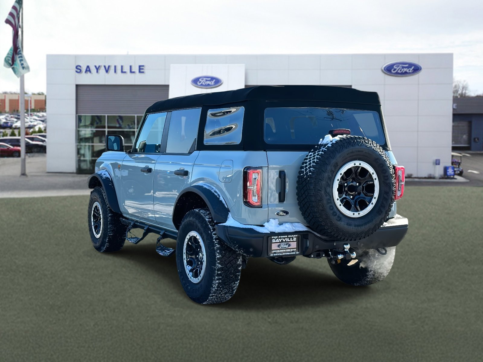 Certified 2024 Ford Bronco Badlands w/ Sasquatch Package image 4