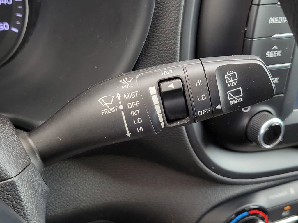 Used 2020 Kia Soul LX image 27