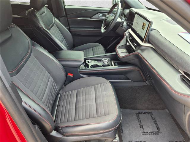 Certified 2025 Ford Explorer ST-Line w/ Premium Package RWD image 21