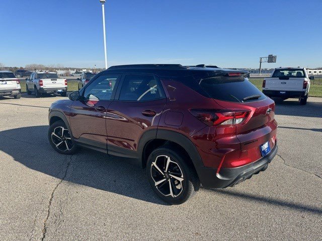 Used 2023 Chevrolet TrailBlazer RS image 3