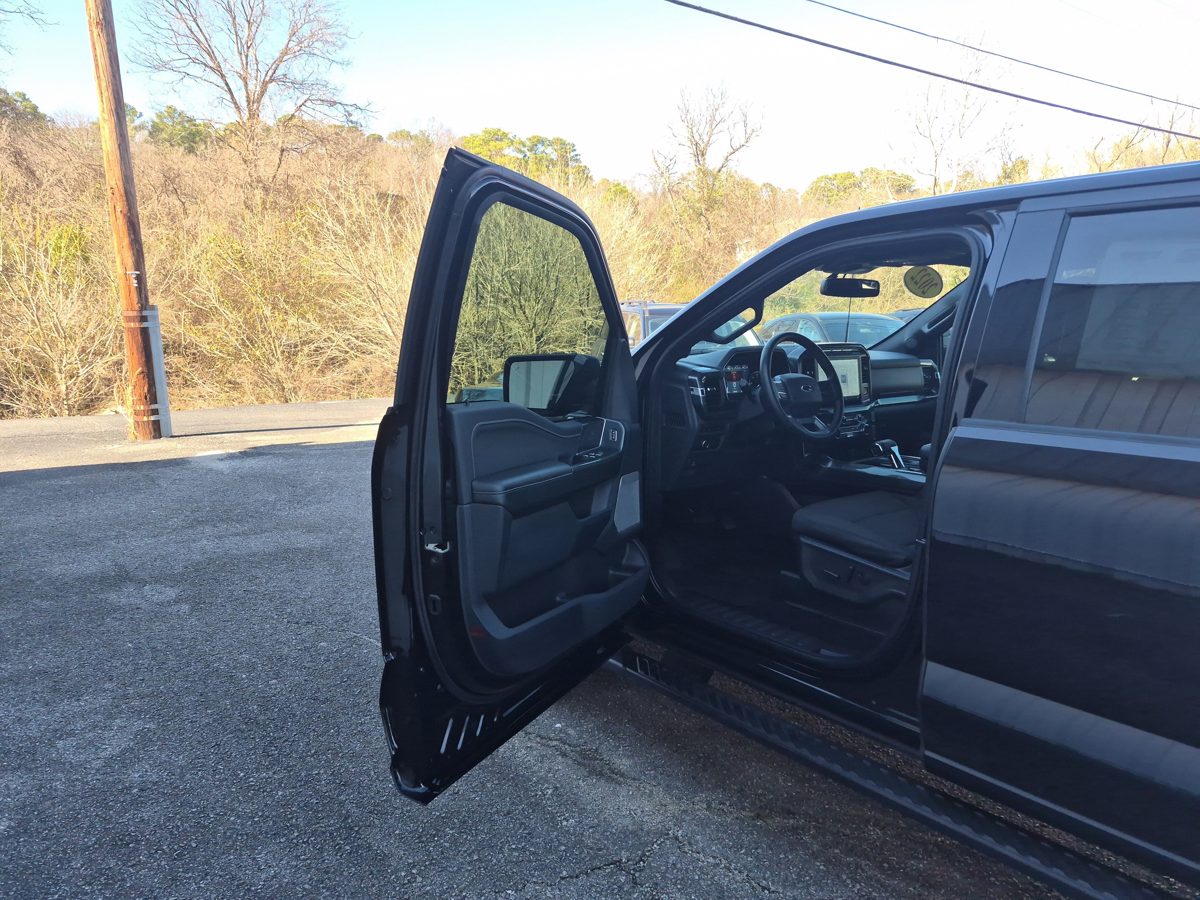 Certified 2022 Ford F150 XLT w/ Equipment Group 302A High image 13