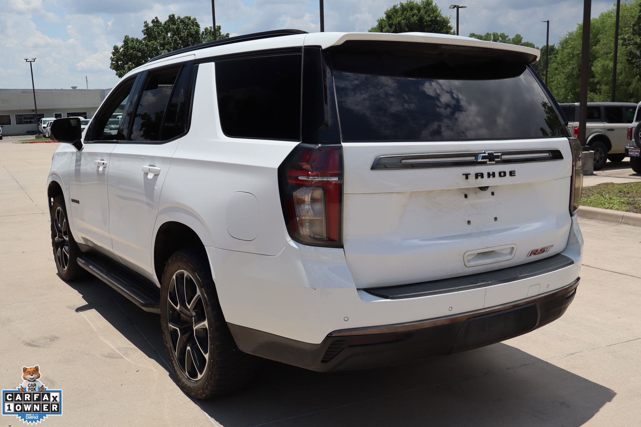 Used 2022 Chevrolet Tahoe RST w/ Luxury Package AWD/4WD image 6