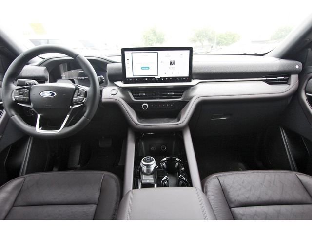 Certified 2026 Ford Explorer Platinum AWD/4WD image 8