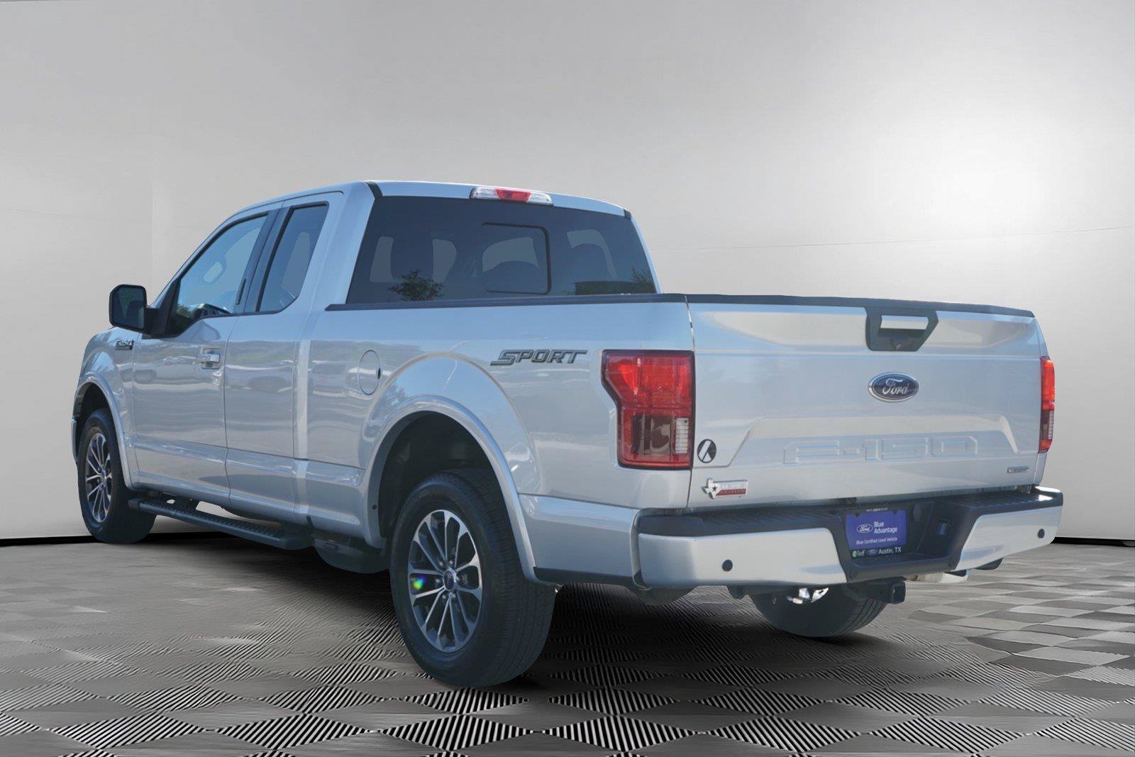 Certified 2018 Ford F150 XLT w/ Equipment Group 302A Luxury RWD image 5