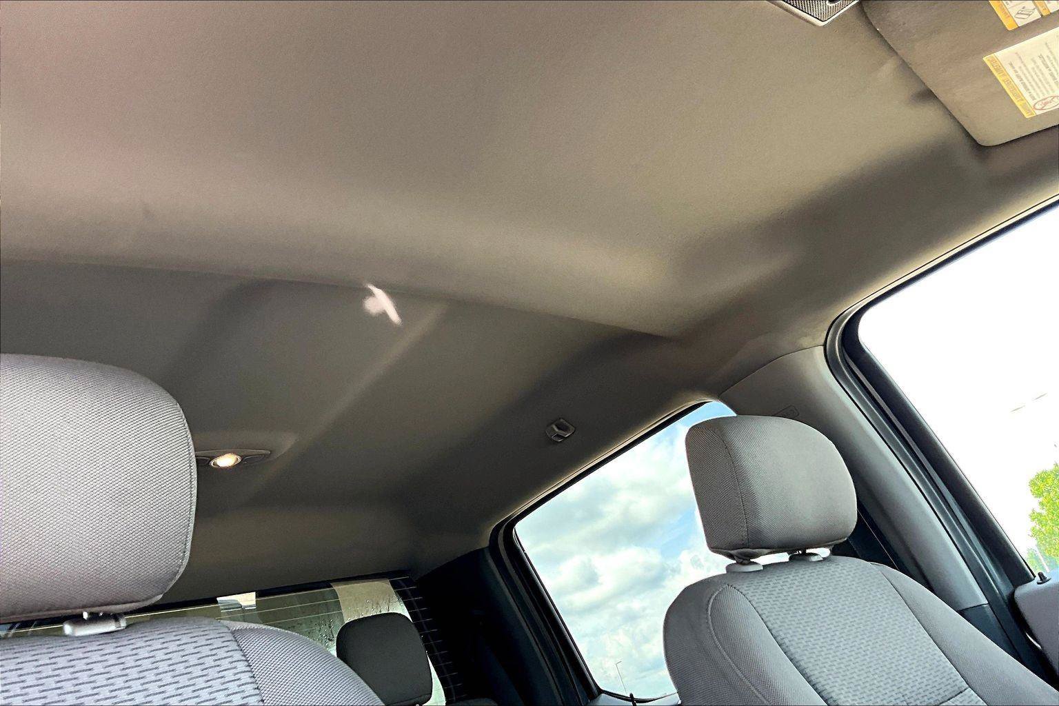 Certified 2020 Ford F250 XLT w/ XLT Premium Package AWD/4WD image 23