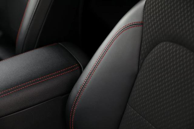 Certified 2024 Ford Escape ST-Line w/ Tech Pack #1 image 19