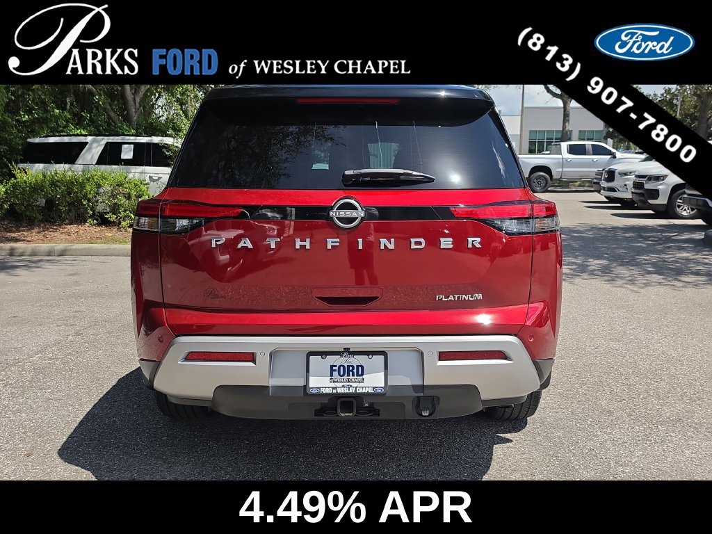 Used 2025 Nissan Pathfinder Platinum FWD image 6