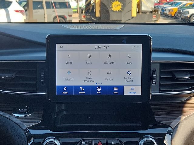 Certified 2023 Ford Explorer Limited w/ Equipment Group 301A AWD/4WD image 16