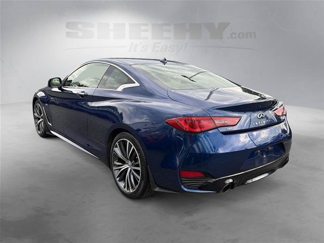Used 2018 INFINITI Q60 3.0t Luxe w/ Sensory Package 3.0T Luxe AWD/4WD image 9