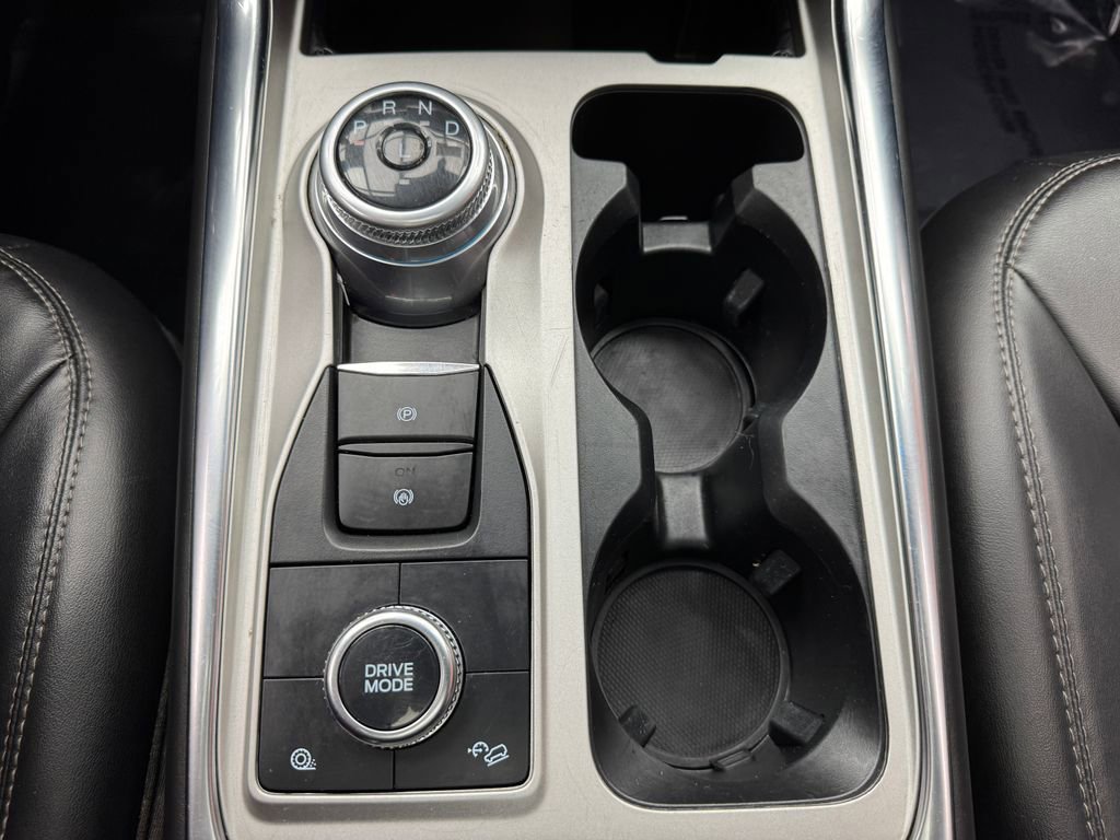 Certified 2023 Ford Explorer XLT w/ Equipment Group 202A image 22