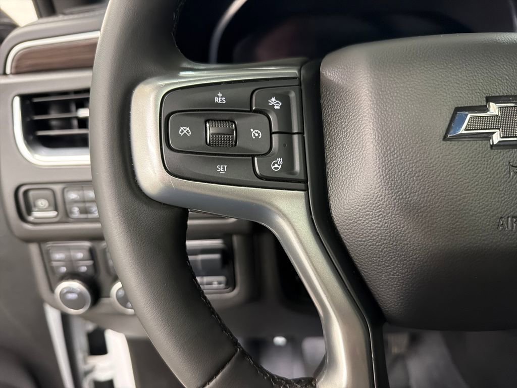 Used 2024 Chevrolet Tahoe Z71 w/ Luxury Package AWD/4WD image 21