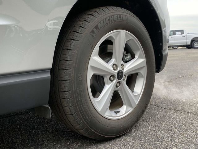 Certified 2024 Ford Edge SE image 11