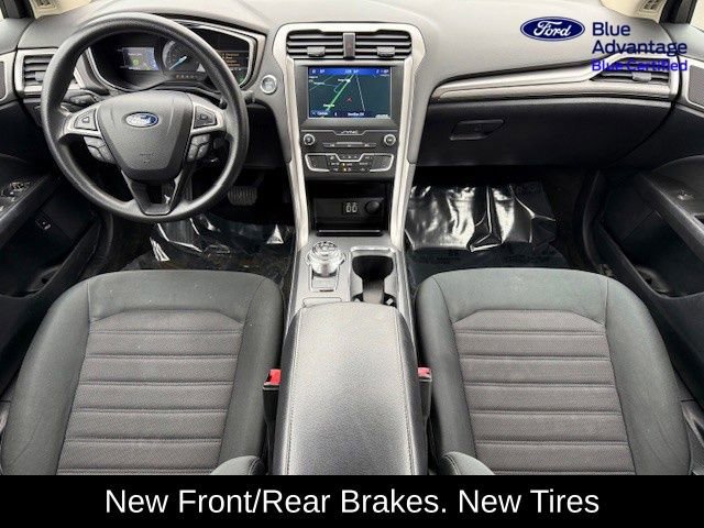 Certified 2020 Ford Fusion SE image 17