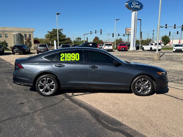 Used 2023 Honda Accord EX image 6