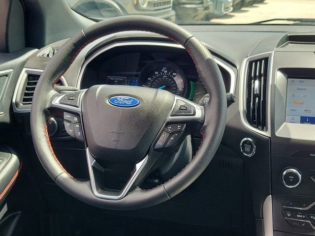 Certified 2020 Ford Edge ST-Line image 20