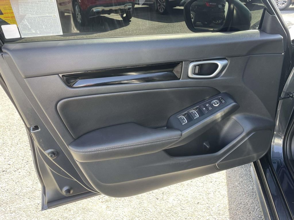 Used 2023 Honda Civic EX-L image 16