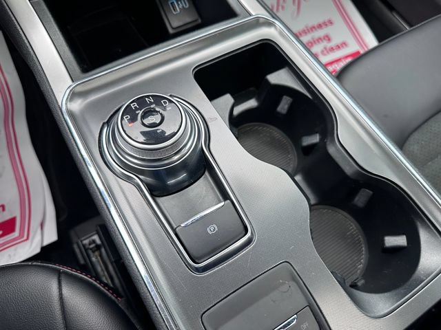 Certified 2024 Ford Edge ST-Line AWD/4WD image 17