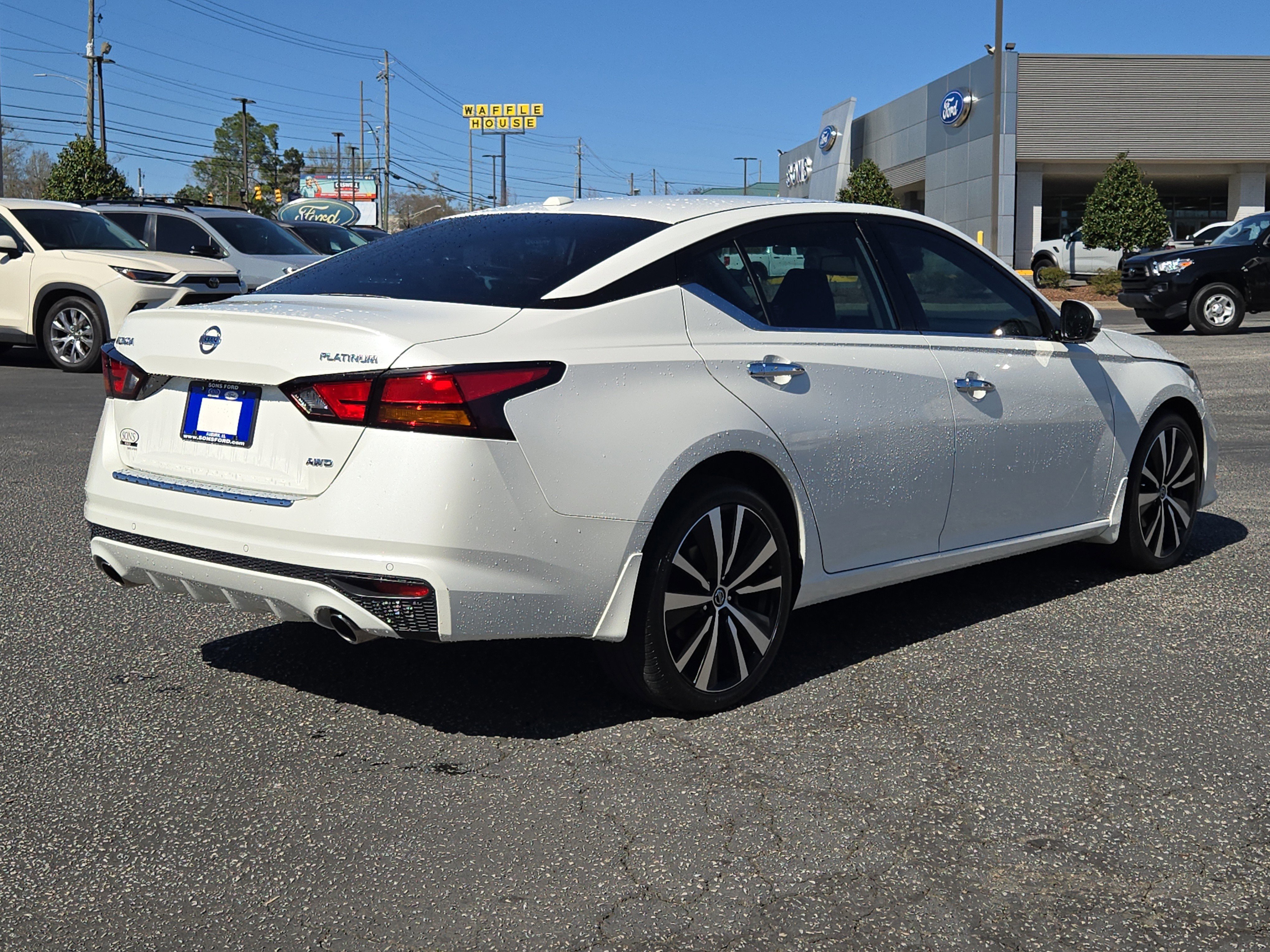 Used 2021 Nissan Altima 2.5 Platinum image 4