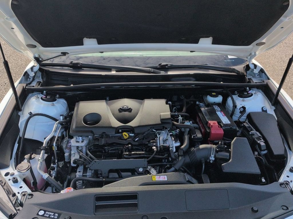 Used 2018 Toyota Camry SE FWD image 31