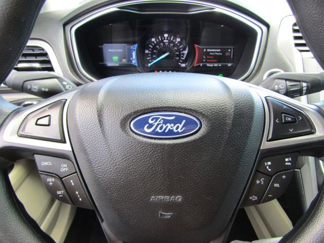 Certified 2019 Ford Fusion SE FWD image 18