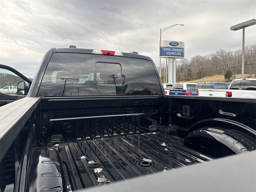 Certified 2024 Ford F350 Platinum w/ Tremor Off-Road Package image 45
