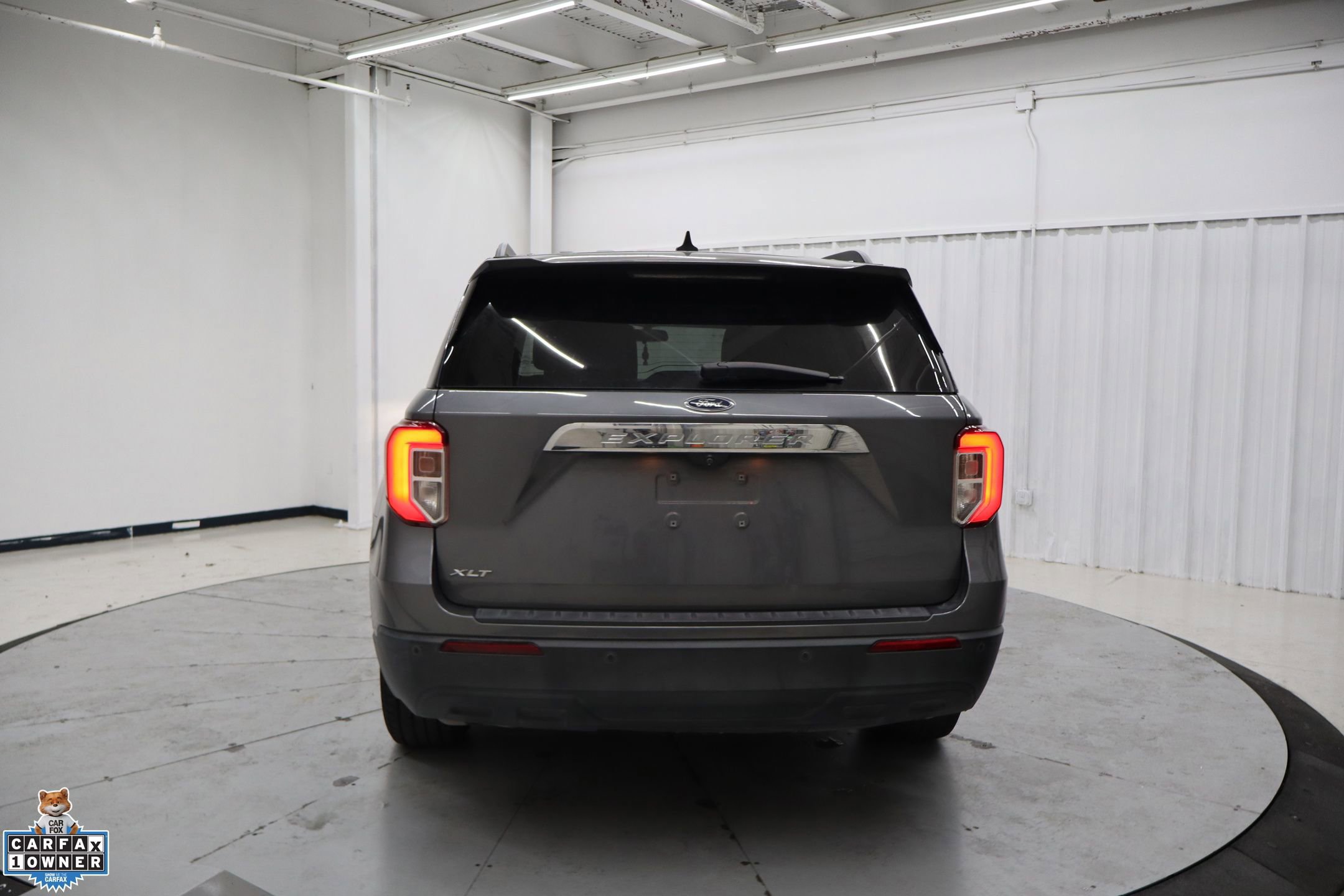 Certified 2021 Ford Explorer XLT image 6