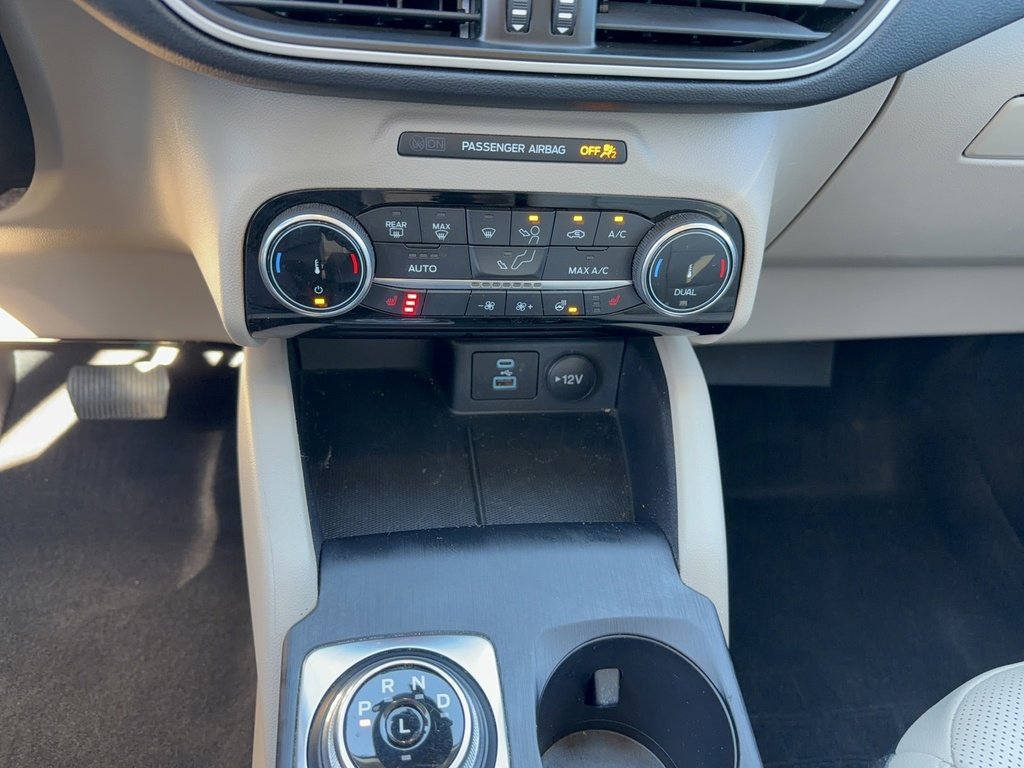 Certified 2022 Ford Escape SEL image 21