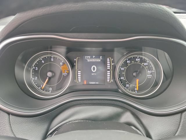 Used 2021 Jeep Cherokee Latitude Plus AWD/4WD image 10