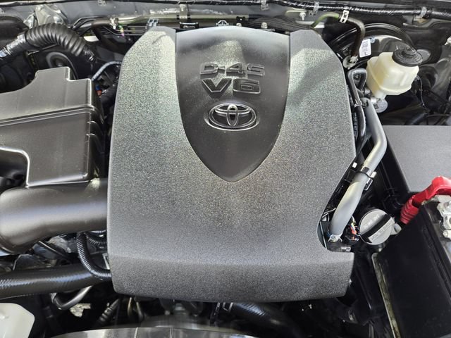 Used 2022 Toyota Tacoma SR AWD/4WD image 28