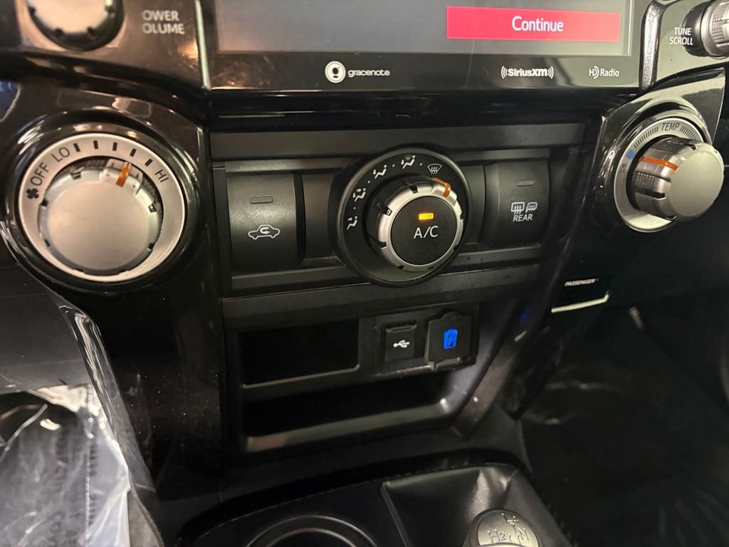 Used 2022 Toyota 4Runner TRD Off-Road Premium image 19