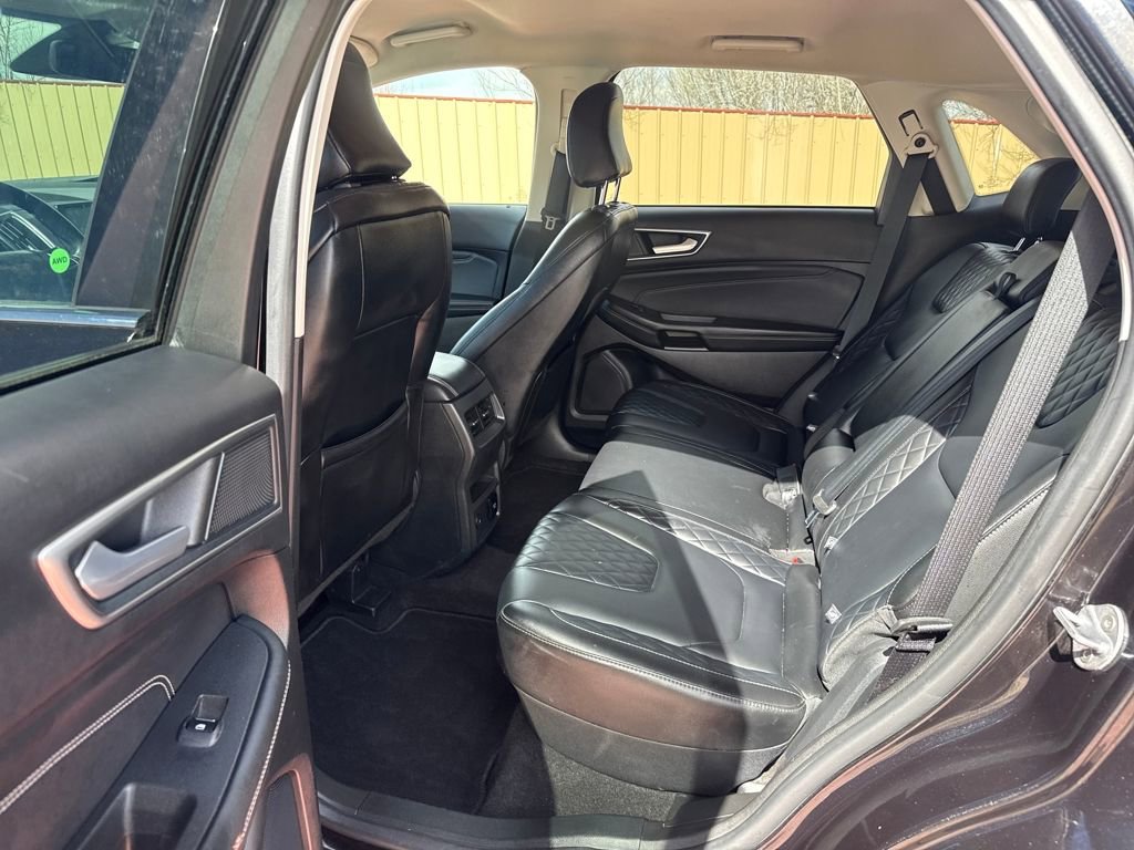 Certified 2024 Ford Edge Titanium AWD/4WD image 19