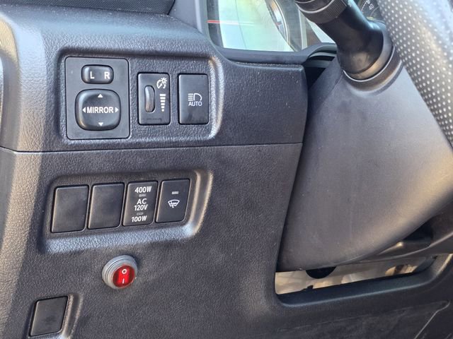 Used 2023 Toyota 4Runner TRD Off-Road Premium image 17