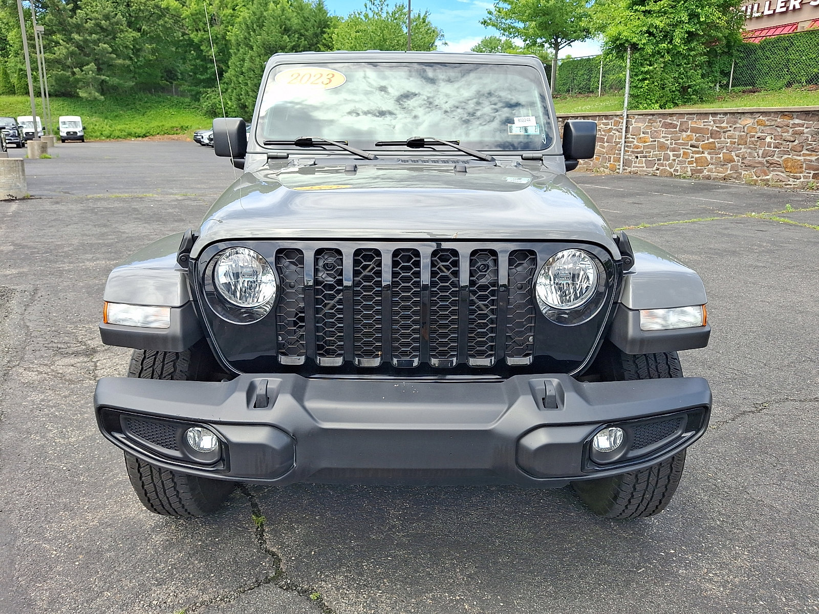 Used 2023 Jeep Gladiator Sport AWD/4WD video 2