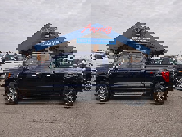 Certified 2021 Ford F150 XLT w/ Equipment Group 302A High image 5