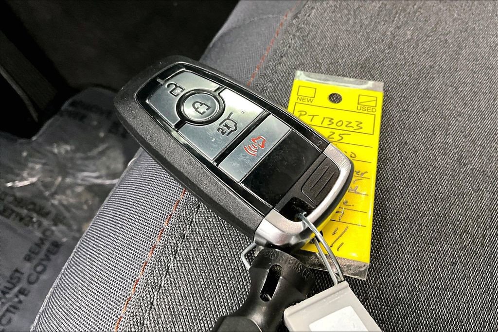 Certified 2025 Ford Explorer Active image 11