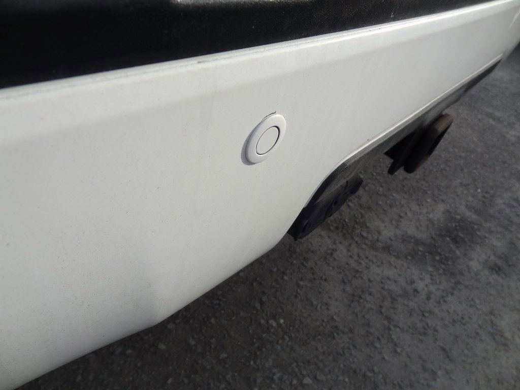 Used 2017 Toyota Sequoia Limited w/ Safety & Convenience Package image 11