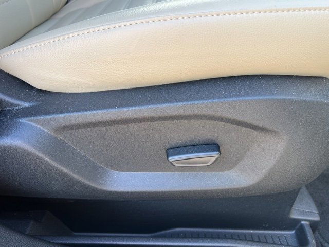 Certified 2023 Ford Edge SEL image 12