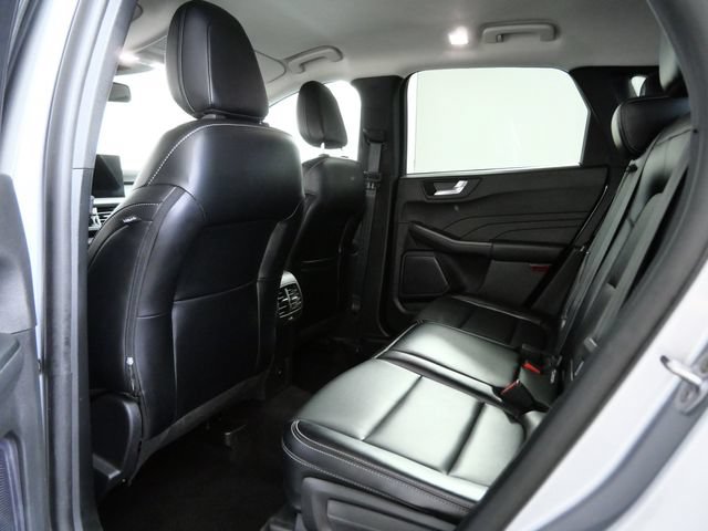 Certified 2024 Ford Escape Platinum AWD/4WD image 11