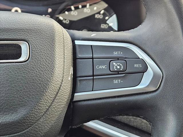 Used 2024 Jeep Compass Latitude AWD/4WD image 20