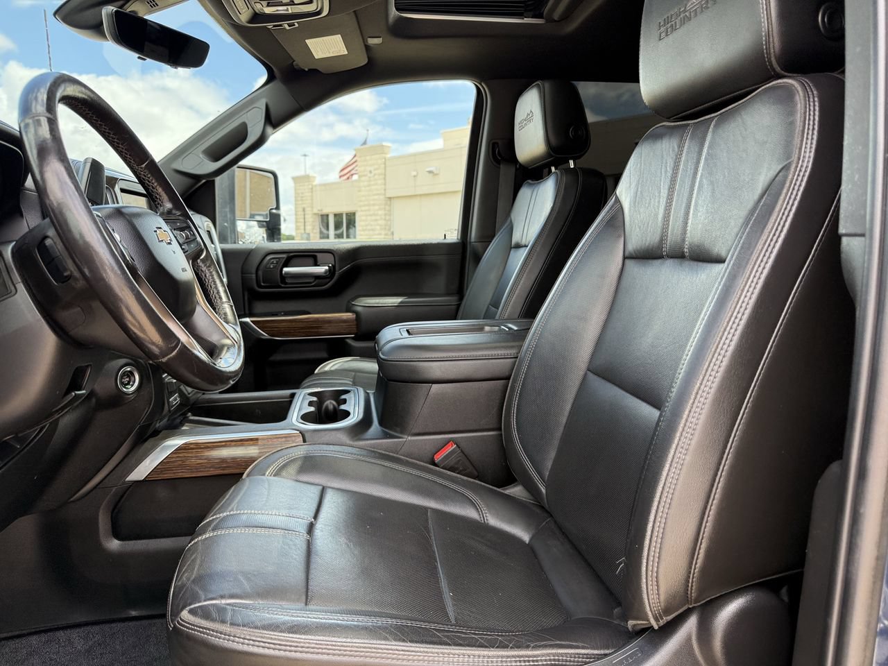 Used 2021 Chevrolet Silverado 3500 High Country w/ Z71 Off-Road Package AWD/4WD image 24