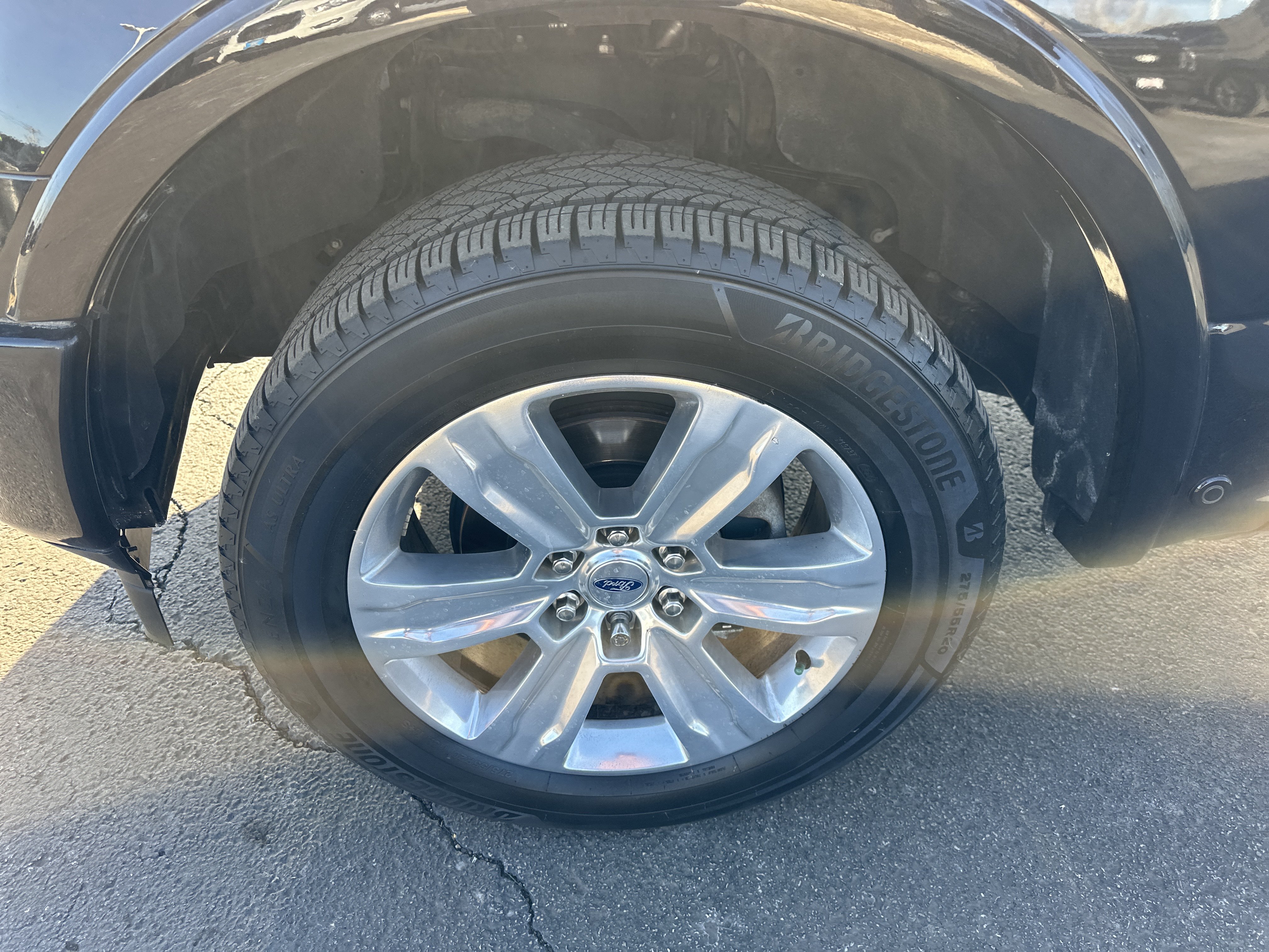Certified 2020 Ford F150 Platinum w/ Equipment Group 701A Luxury AWD/4WD image 9