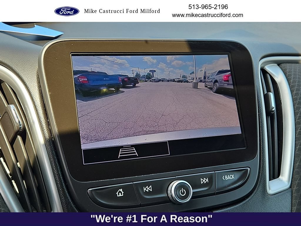Used 2024 Chevrolet Malibu RS FWD image 17