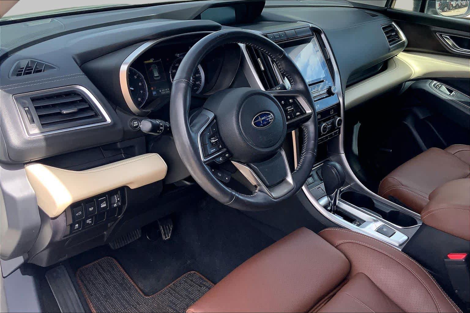 Used 2020 Subaru Ascent Touring AWD/4WD image 18