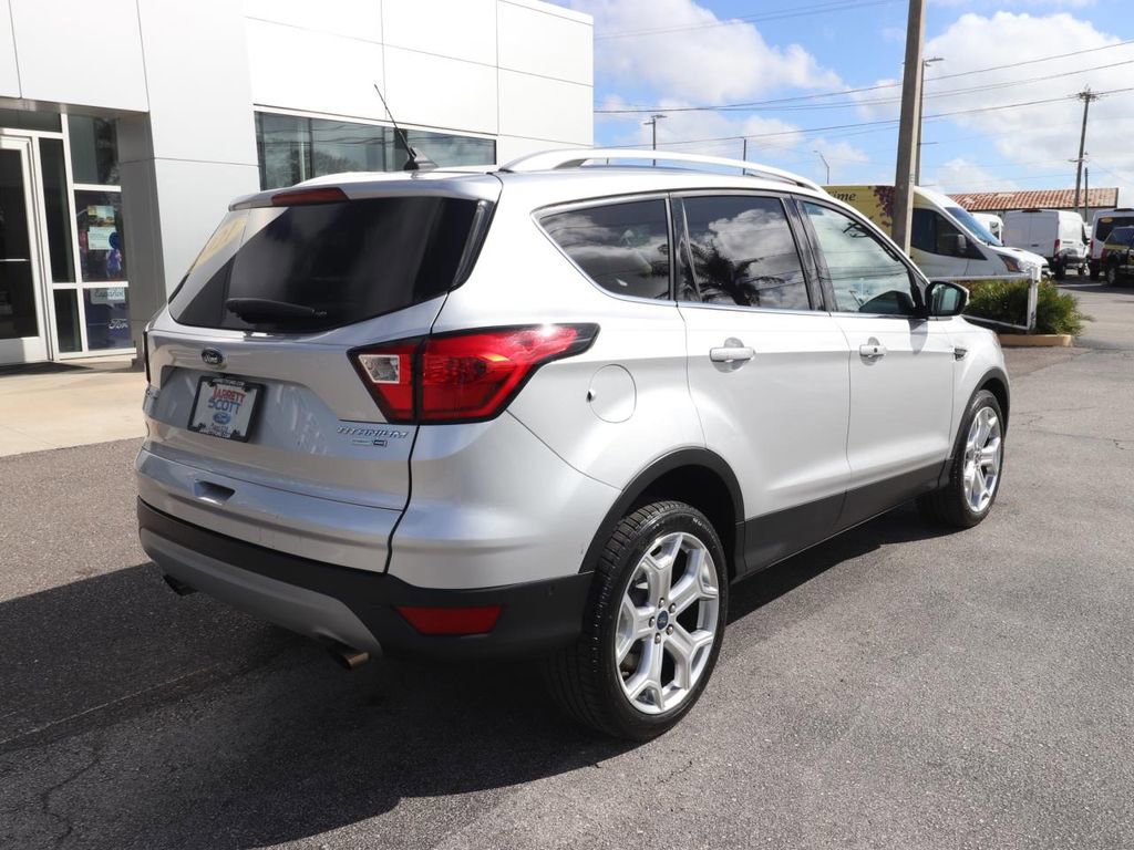 Certified 2019 Ford Escape Titanium image 5
